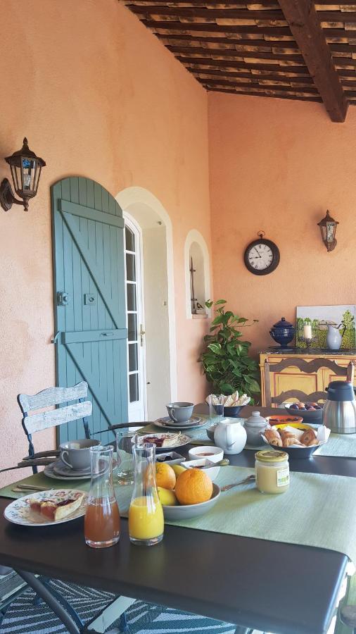 Bed and Breakfast Pierres Blanches Cotignac Exterior foto
