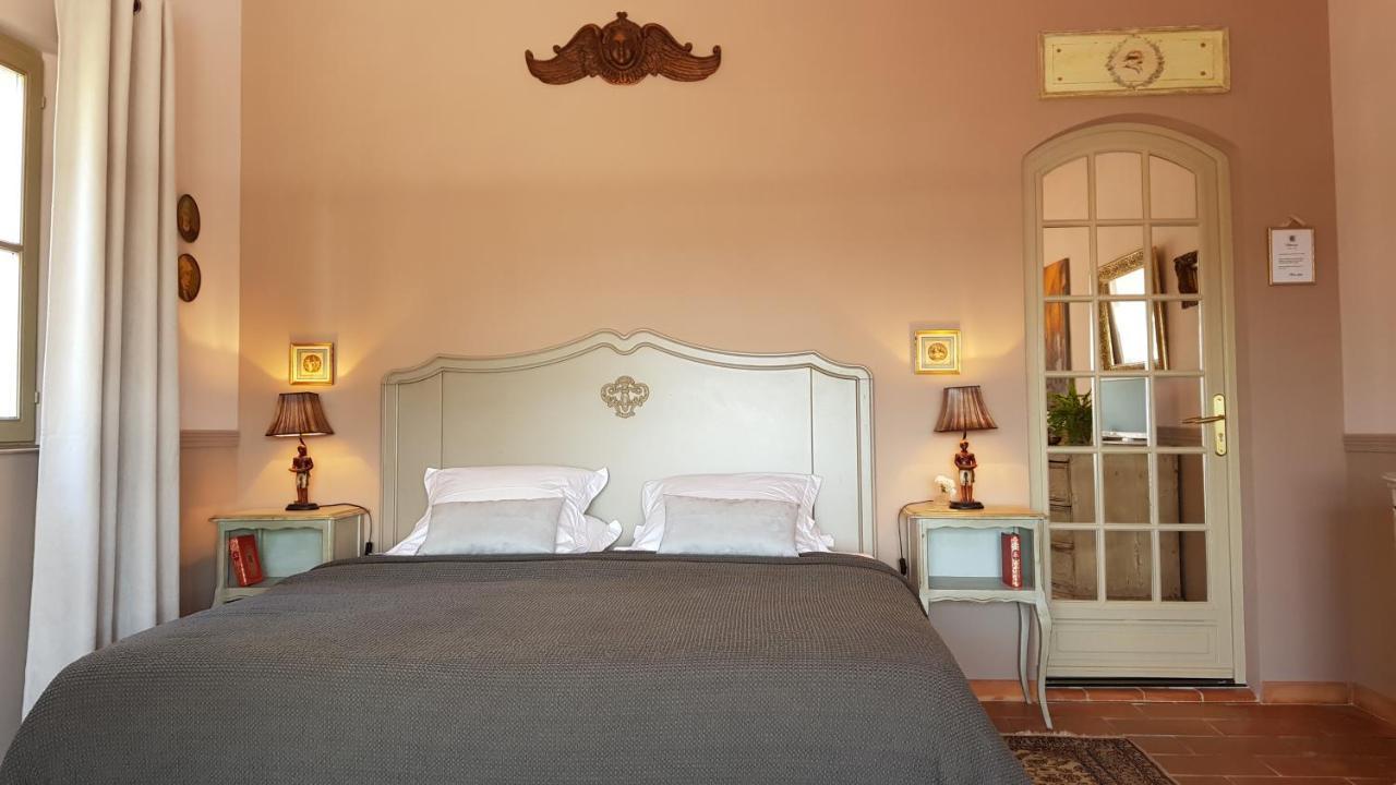 Bed and Breakfast Pierres Blanches Cotignac Exterior foto